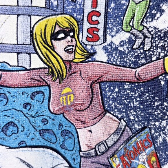 Free Comic Book Day Hero Graphic Atomic Comic Alfred Ring Spun XL - Picture 4 of 10